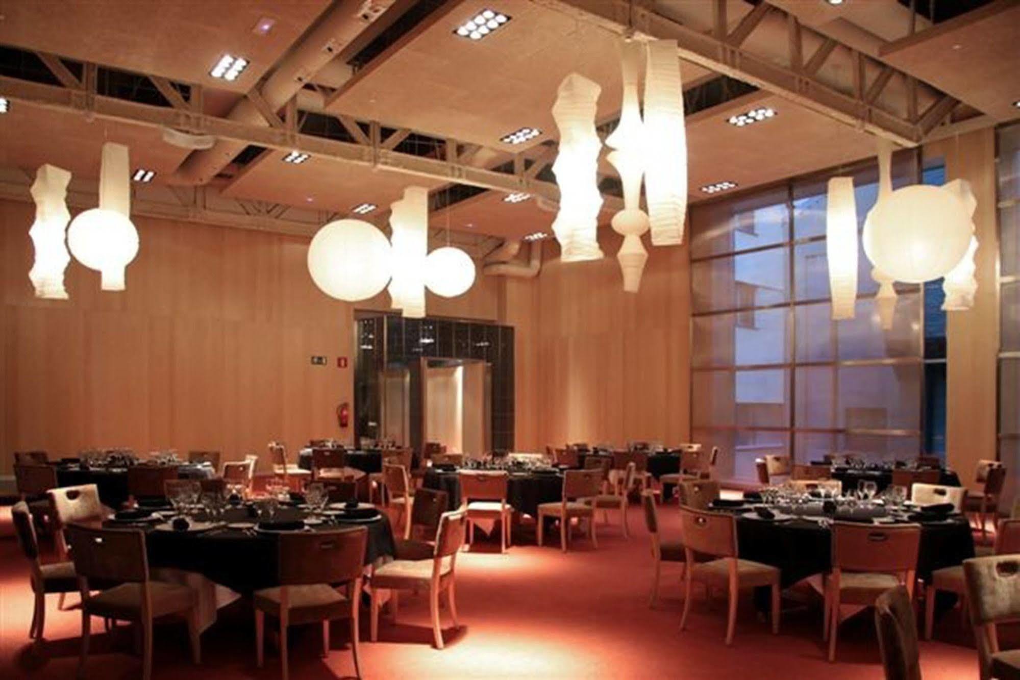 Hotel Alfonso 사라고사 외부 사진